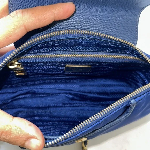 Prada bag - Picture 14 of 16